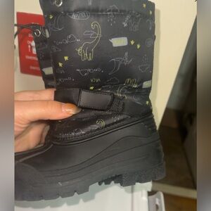 Toddler winter boots - 9C